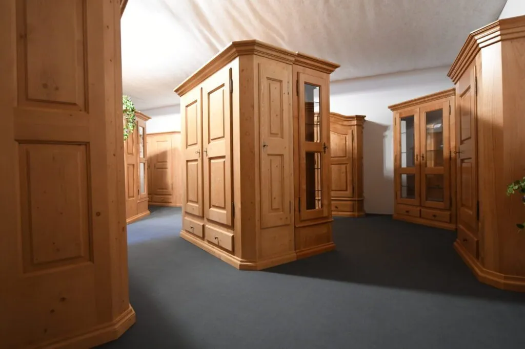 Moebel Tschannen Holz